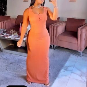 New Maxi Dress - Apricot color, Medium in size, never worn. Super cute!